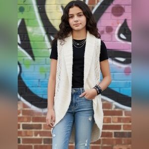 Max Studio Kids Cream Sleeveless Open Front Vest,Trendy Boho/Cozy Girl-size S